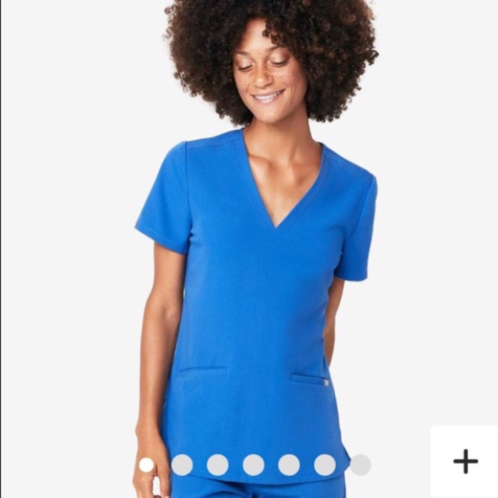 Figs Casma Three-Pocket Scrub Top